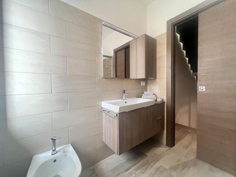 Design Villa-Milano & Rho Fiera Sedriano Экстерьер фото